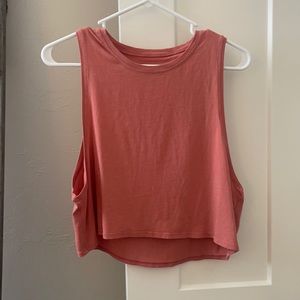 lululemon cropped muscle tee